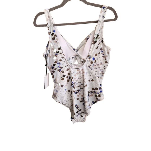 DKNY SPLASH Twist-Front Cutout One-Piece Swimsuit Size 10  Mermaid Scales White - Picture 4 of 8